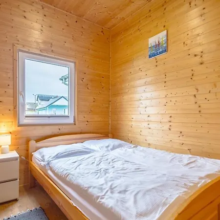 Lodge Mozemorze? Osrodek Domkow Letniskowych *