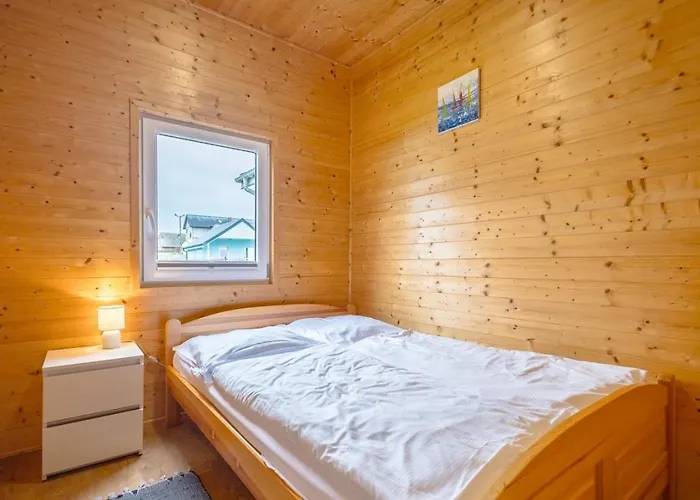 Lodge Możemorze? Ośrodek Domków Letniskowych *