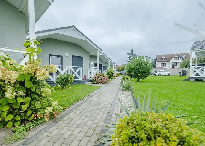 Mozemorze? Osrodek Domkow Letniskowych Lodge