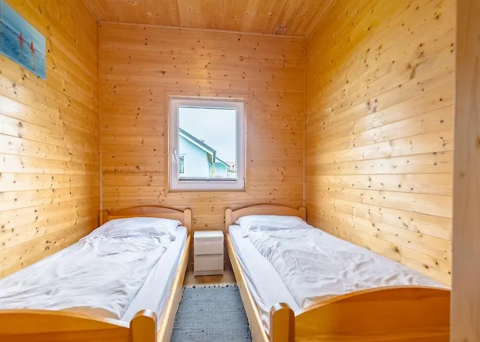 Możemorze? Ośrodek Domków Letniskowych * Chłopy